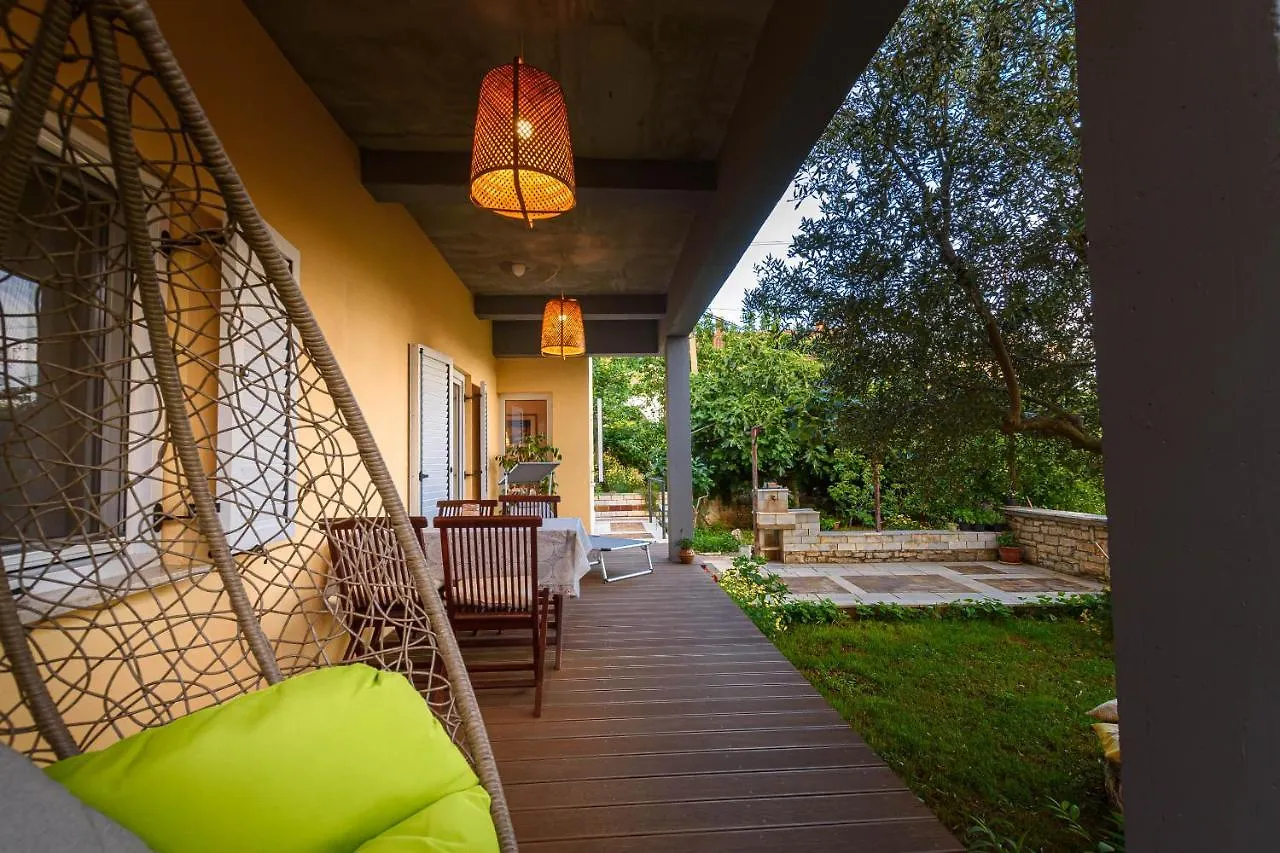 Apartment Macan, Beautiful Green Oasis Pula